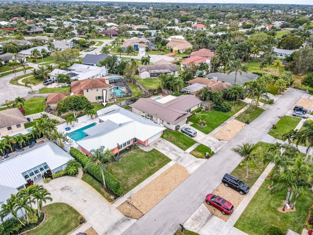 4168 Russell Street, Tequesta, FL 33469