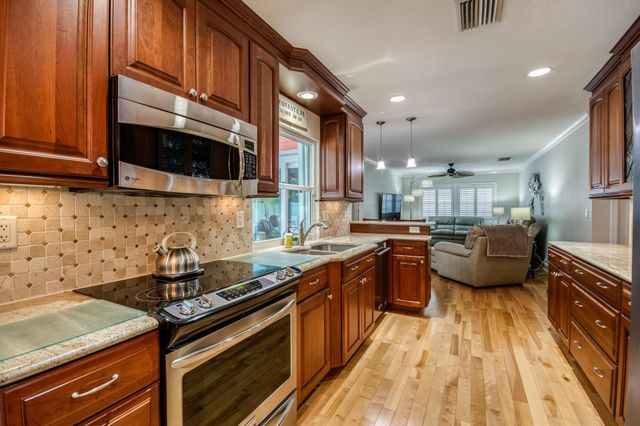 4168 Russell Street, Tequesta, FL 33469