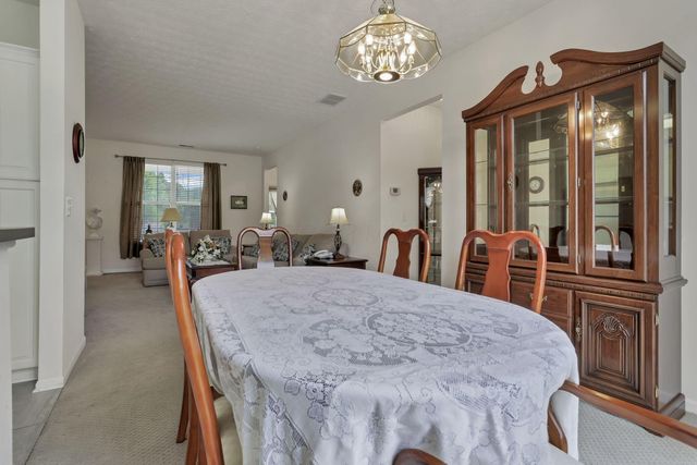 6025 Naughten Pond Drive, Columbus, OH 43213