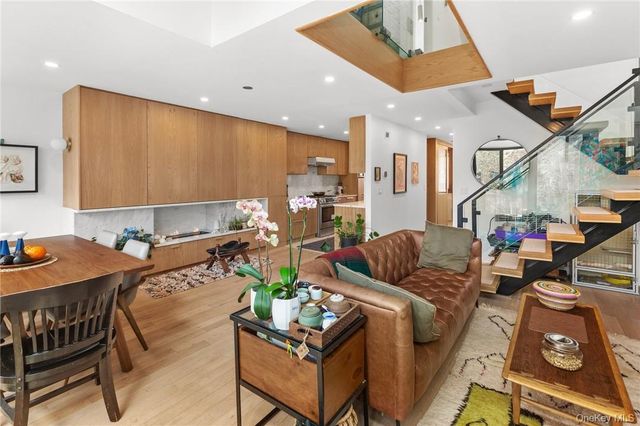150 N Bedford Road 3F, Chappaqua, NY 10514