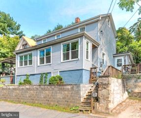 1445 2ND, Enola, PA 17025