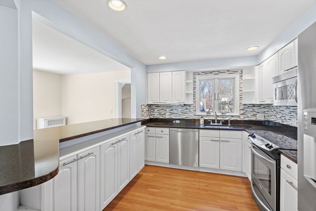 150 Hubbard Street B, Concord, MA 01742
