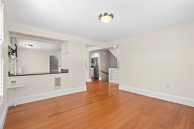 150 Hubbard Street B, Concord, MA 01742