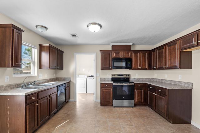 2814 Wyndham Drive, Hephzibah, GA 30815