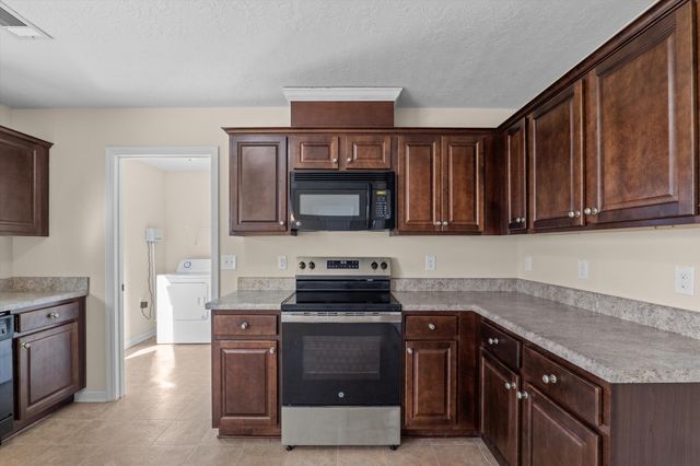 2814 Wyndham Drive, Hephzibah, GA 30815