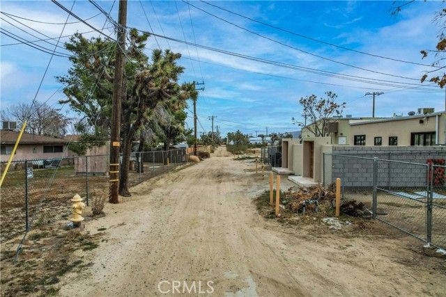 56334 Twentynine Palms Highway, Yucca Valley, CA 92284