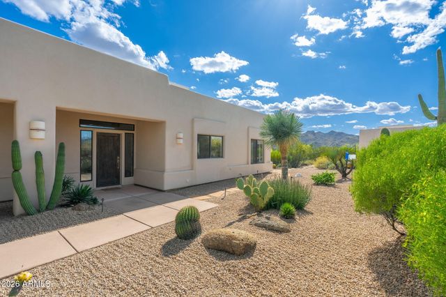 8001 E CAREFREE Drive, Carefree, AZ 85377