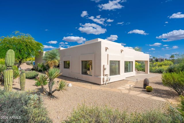 8001 E CAREFREE Drive, Carefree, AZ 85377
