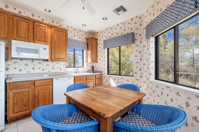 8001 E CAREFREE Drive, Carefree, AZ 85377