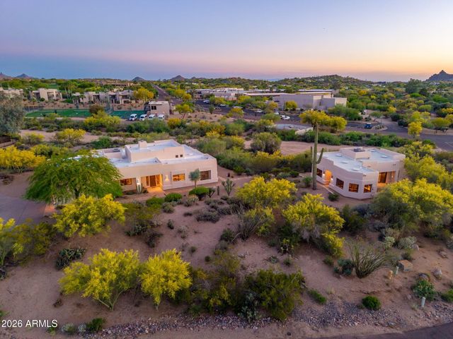 8001 E CAREFREE Drive, Carefree, AZ 85377