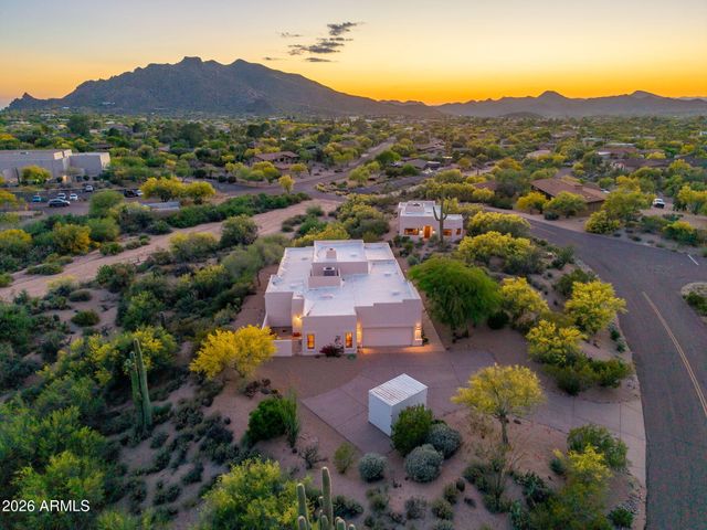 8001 E CAREFREE Drive, Carefree, AZ 85377