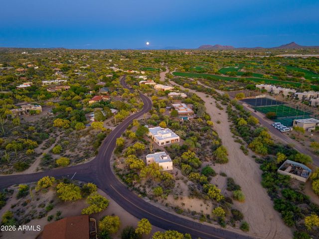 8001 E CAREFREE Drive, Carefree, AZ 85377