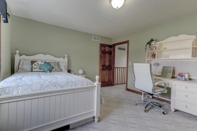 4715 W GRAND MEADOWS DRIVE, Appleton, WI 54914
