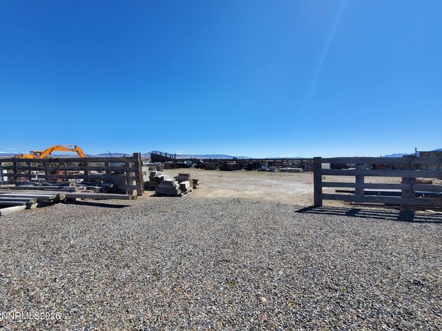 18520 State Route 290, Paradise Valley, NV 89426