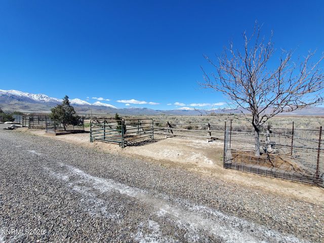 18520 State Route 290, Paradise Valley, NV 89426