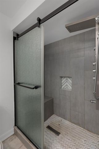 7406 Pebble pt, West Bloomfield Charter Township, MI 48322