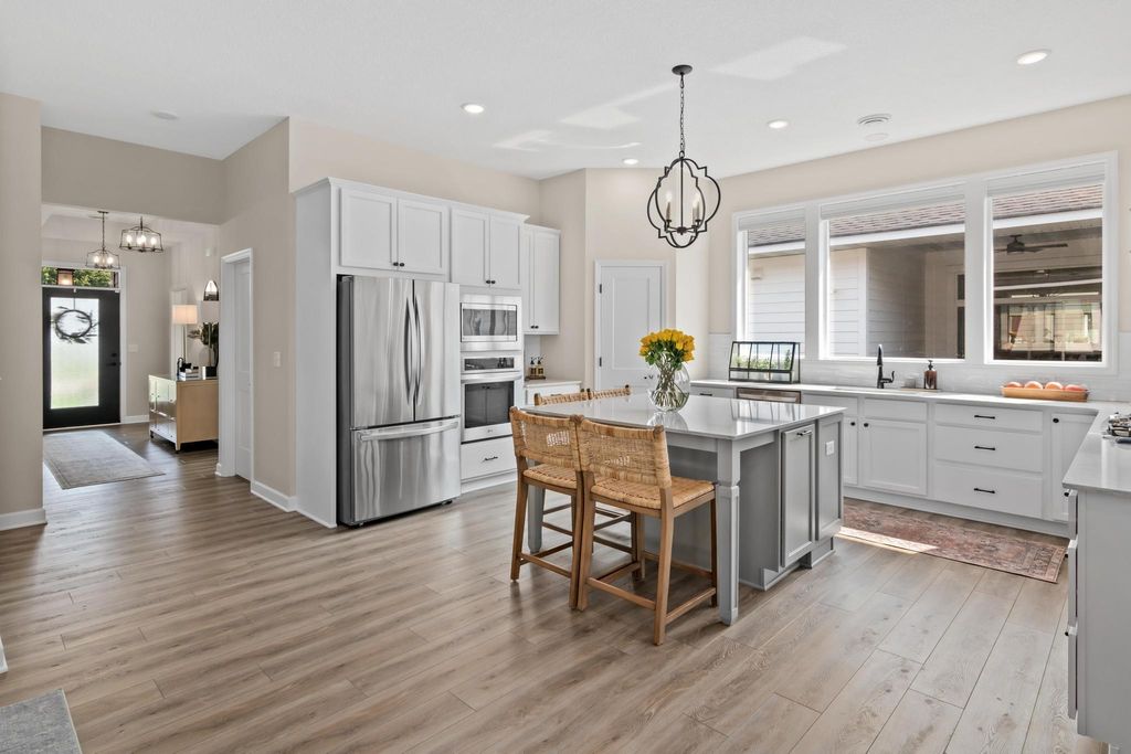 17774 Everest Avenue, Lakeville, MN 55044 — photo 3