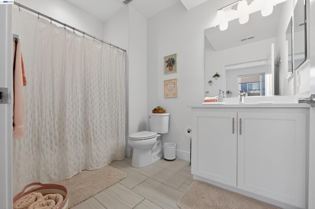 234 Bolt Ct, Hayward, CA 94544