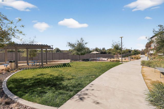 234 Bolt Ct, Hayward, CA 94544