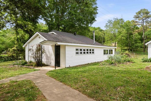 300 Carver Street, Hot Springs National Park, AR 71901
