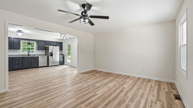 3152 Tanyard Hill Rd, Lynchburg, TN 37352