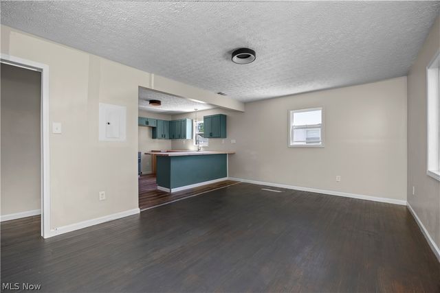 311 Brandtson Avenue, Elyria, OH 44035