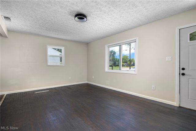 311 Brandtson Avenue, Elyria, OH 44035