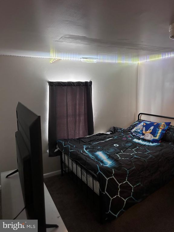 Image 10 of property listing at 501 FERRY ST, Sharptown, MD 21861