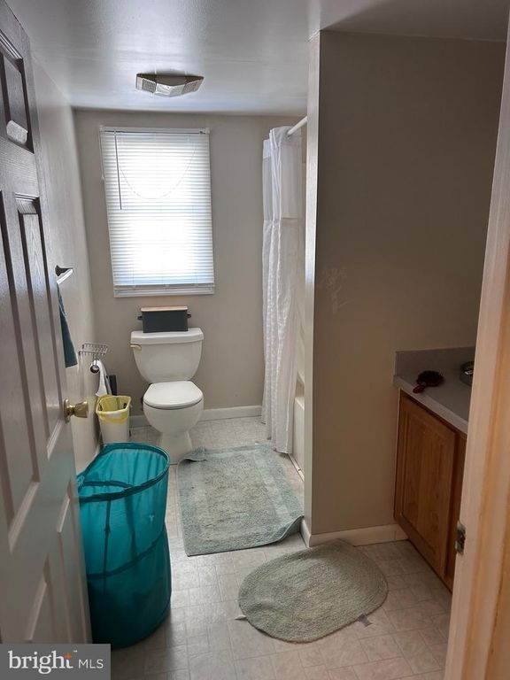 Image 13 of property listing at 501 FERRY ST, Sharptown, MD 21861