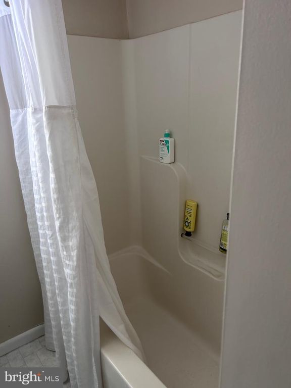 Image 15 of property listing at 501 FERRY ST, Sharptown, MD 21861