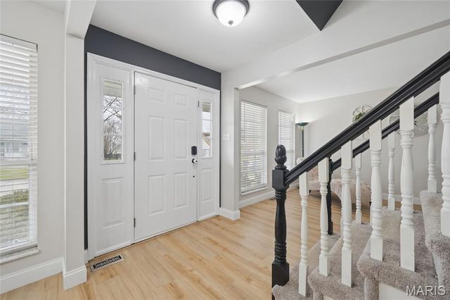 17134 Elm Trail Drive, Eureka, MO 63025