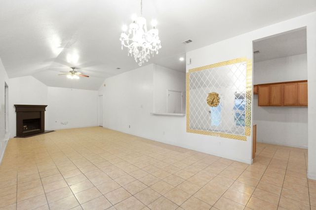 111 Thunder Basin Drive, Richmond, TX 77469