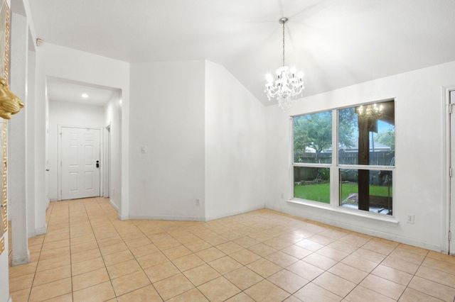111 Thunder Basin Drive, Richmond, TX 77469