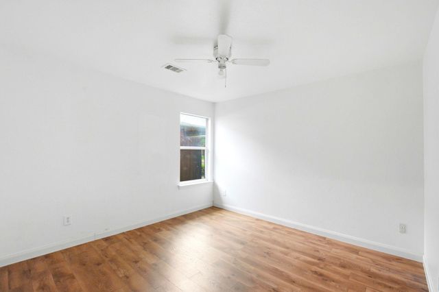 111 Thunder Basin Drive, Richmond, TX 77469