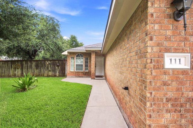 111 Thunder Basin Drive, Richmond, TX 77469
