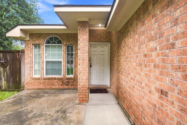 111 Thunder Basin Drive, Richmond, TX 77469