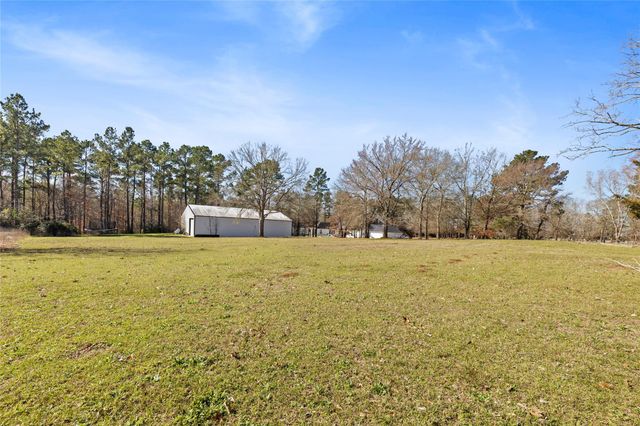 1817 Saint Beulah Chapel Road, Montgomery, TX 77316