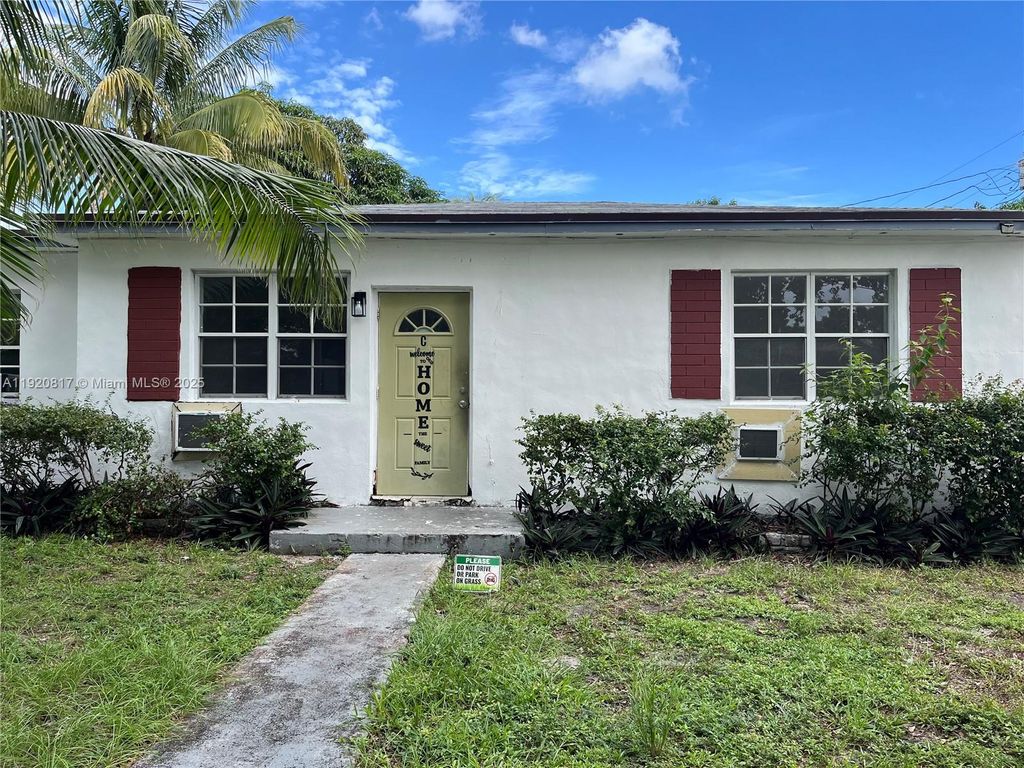 14155 NE 14th Ave C, North Miami, FL 33161