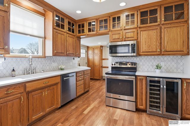 119 S 51st Avenue, Omaha, NE 68132