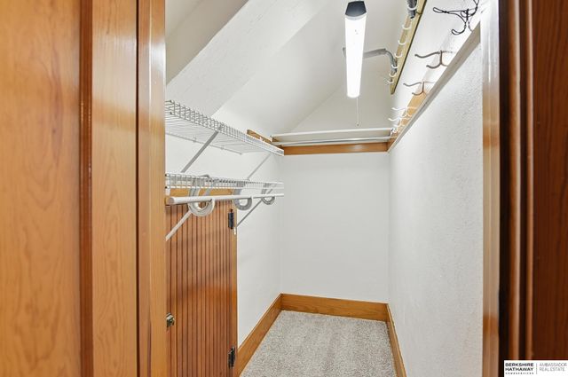 119 S 51st Avenue, Omaha, NE 68132