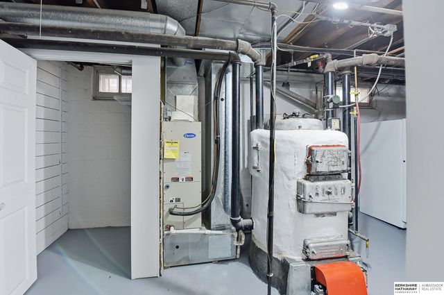 119 S 51st Avenue, Omaha, NE 68132