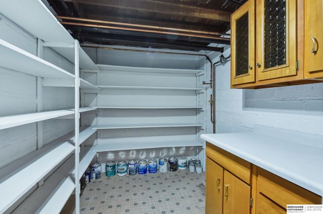 119 S 51st Avenue, Omaha, NE 68132