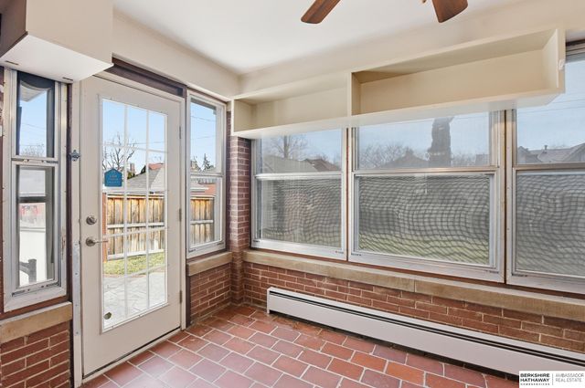 119 S 51st Avenue, Omaha, NE 68132