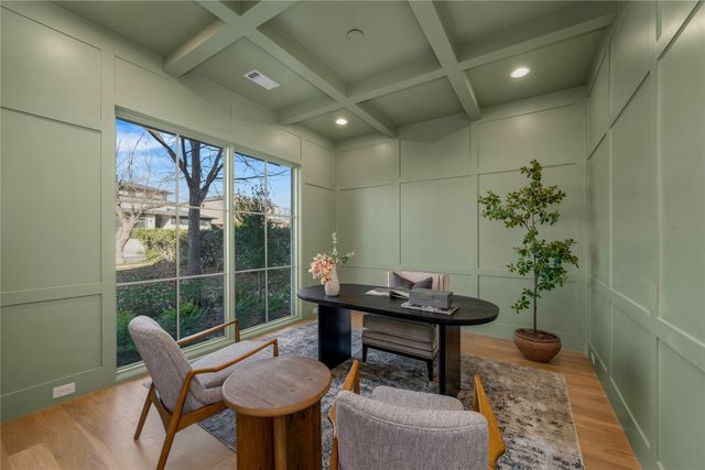 3884 Durango Drive, Dallas, TX 75220