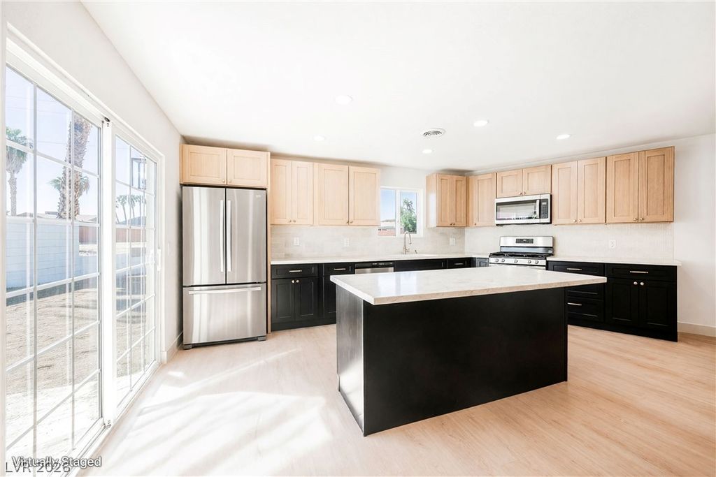5117 New Bedford Drive, Las Vegas, NV 89122
