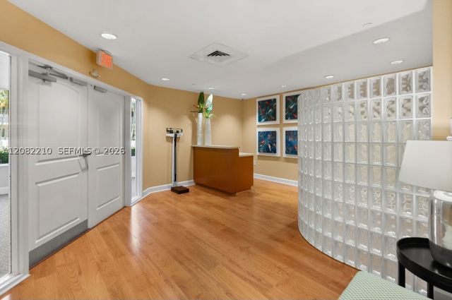 7350 SW 89th St 1506S, Miami, FL 33156