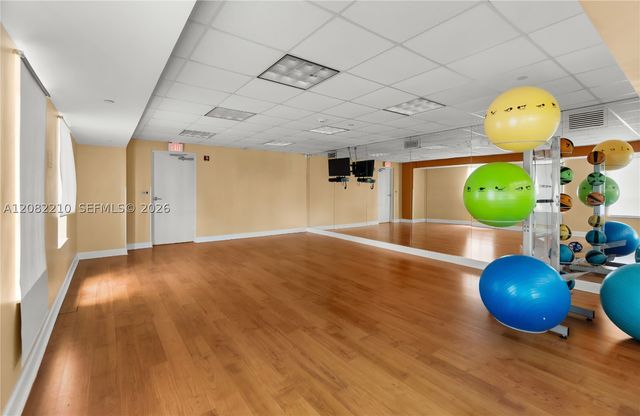 7350 SW 89th St 1506S, Miami, FL 33156