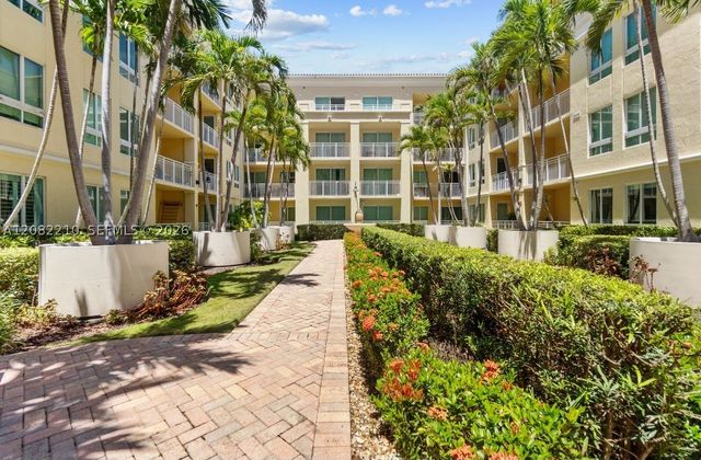 7350 SW 89th St 1506S, Miami, FL 33156