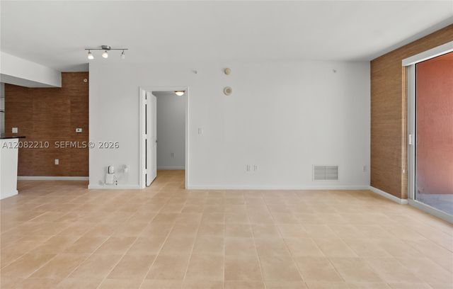 7350 SW 89th St 1506S, Miami, FL 33156