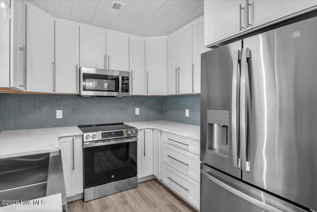 147 NE 19th Street, Oak Island, NC 28465